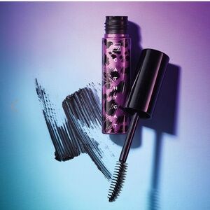 fmg CathyCat Curl & Flare Mascara